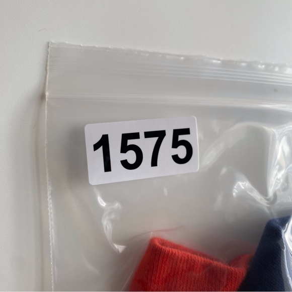 Tommy Hilfiger Long Sleeve Polo Shirt Boys Medium Red Blue Logo Preppy Retro - Picture 12 of 12